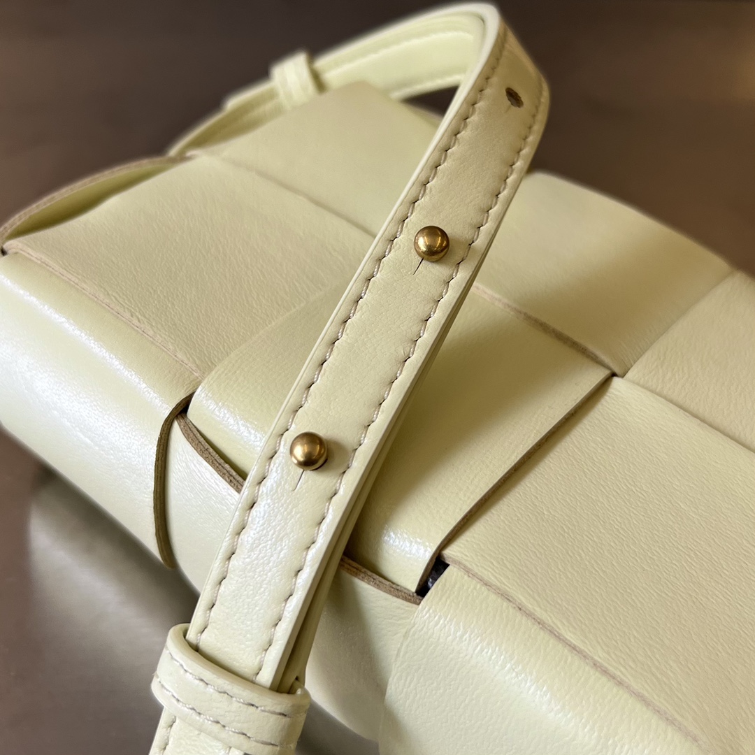  Mini Cassette Intreccio Leather Cross-body Bag Cream